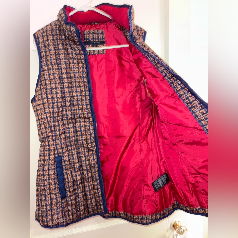 NWT Tommy Hilfiger Down Feather Puffer Vest in Blue Red Yellow – Women’s Large - Picture 8 of 15